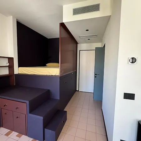 Moderno Monolocale Con Balcone E Parcheggio 207 公寓 *